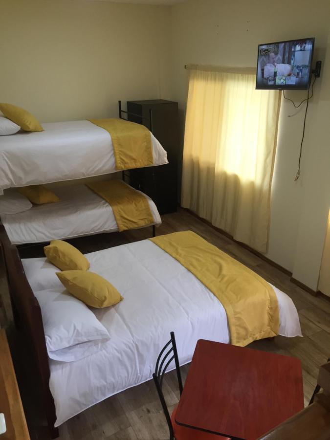 Tababela Airport B&B Экстерьер фото